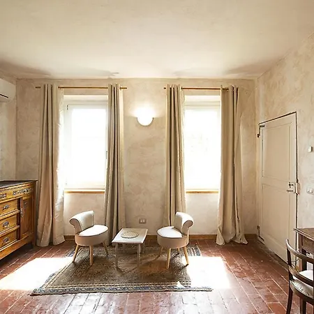 Homestay Antica Casa Santa Maria Giardino *
